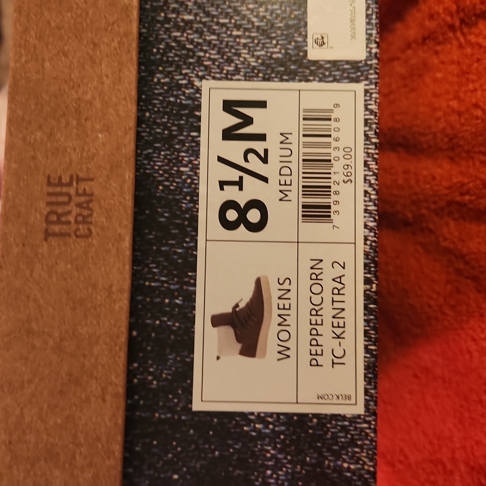 True Craft Kentra 2, Size 8.5M, Peppercorn color